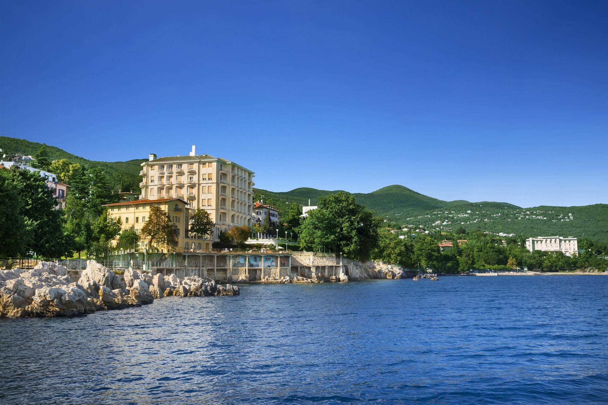 Hotel Bristol Lovran Exterior foto